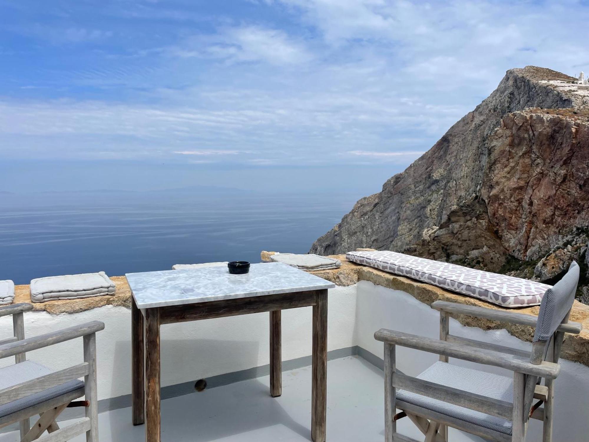 Folegandros-Cliffhouse Villa Bagian luar foto